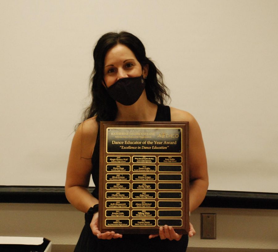 Dance+teacher+Fara+Sadler+was+presented+her+plaque+after+winning+Arizona+Dance+Educator+of+the+Year.+Sadler+has+been+teaching+dance+since+she+was+in+college+and+has+been+involved+with+dance+since+she+was+in+8th+grade.+