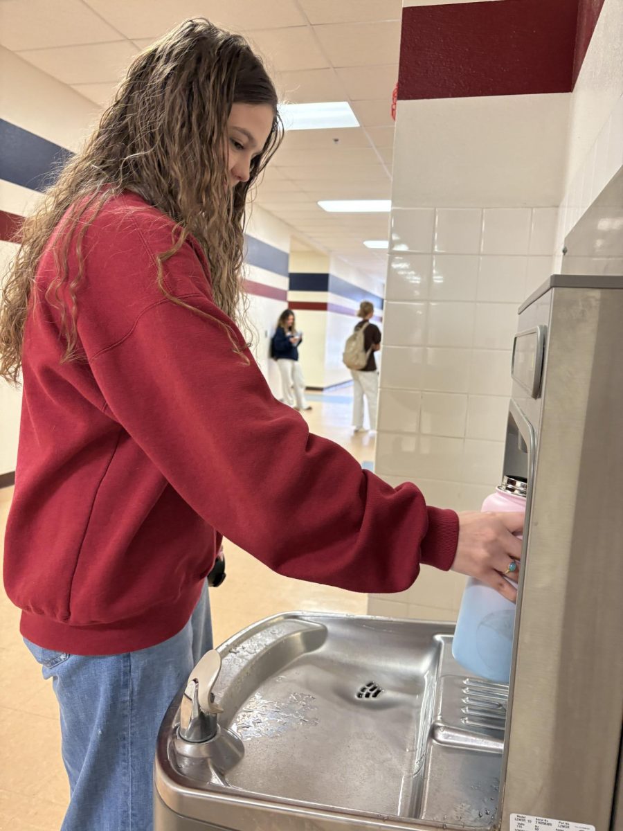 Junior Kiera Thompson filled up her reusable water bottle using the waterfill stations. Using reusable water bottles can decrease the use of plastic. 
